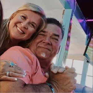 Meet your Posher, Joy